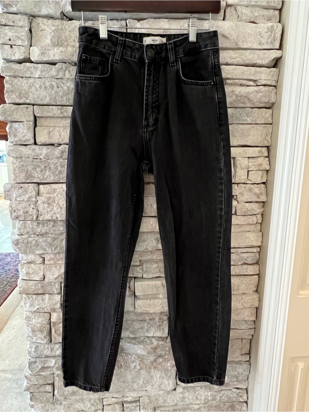Mango Relaxed High Rise Black Jeans Size 2